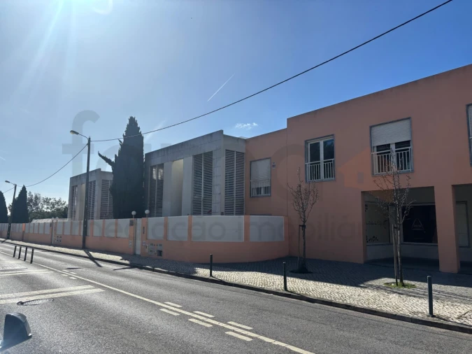 Apartamento T2 para Venda em Alcabideche Foto 57