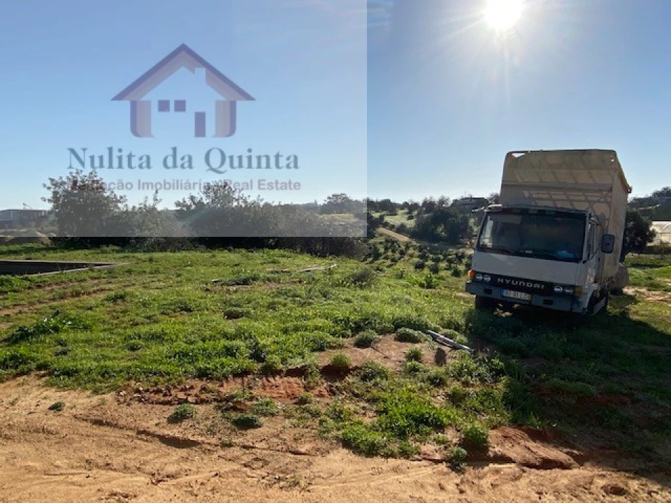 Negócio para Venda em Guia Foto 37