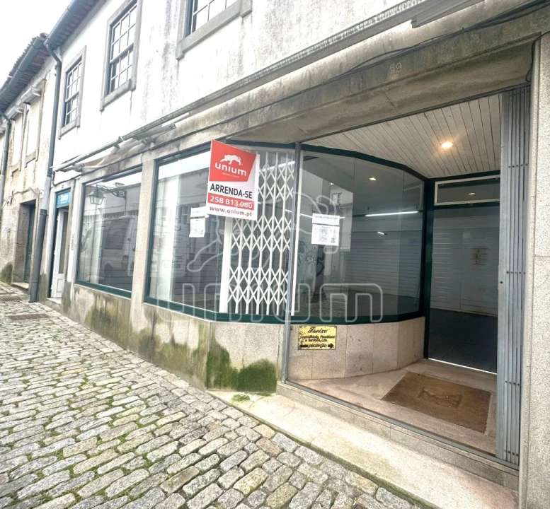 Loja para Arrendamento em Santa Maria Maior e Monserrate e Meadela Foto 5