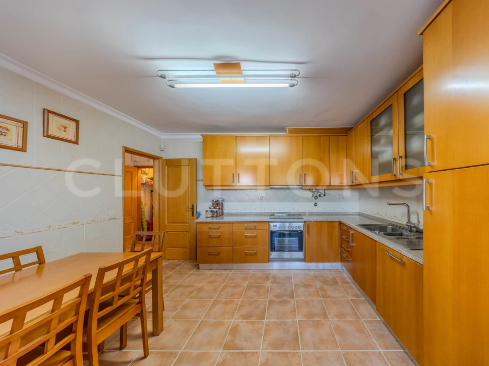 Moradia T3 para Venda em Ferragudo Foto 15