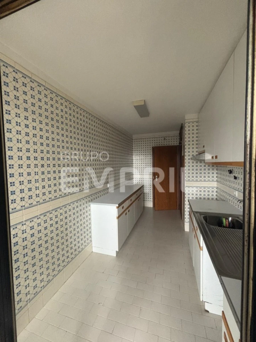 Apartamento T2 para Venda em Aldoar, Foz do Douro e Nevogilde Foto 2