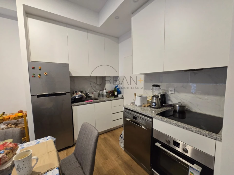 Apartamento T1 para Venda em Viseu Foto 1