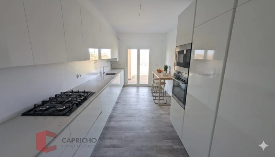 Apartamento T3 para Venda em Sacavém e Prior Velho Foto 5