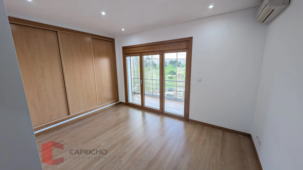 Apartamento T3 para Venda em Odivelas Foto 20