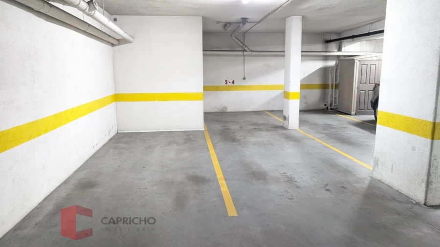 Apartamento T3 para Venda em Odivelas Foto 23