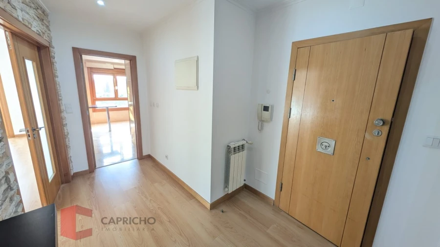 Apartamento T3 para Venda em Odivelas Foto 8