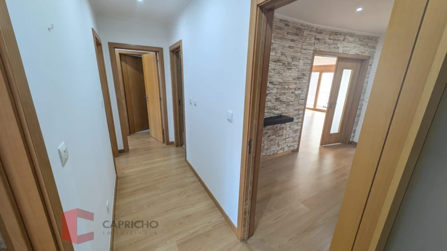 Apartamento T3 para Venda em Odivelas Foto 17