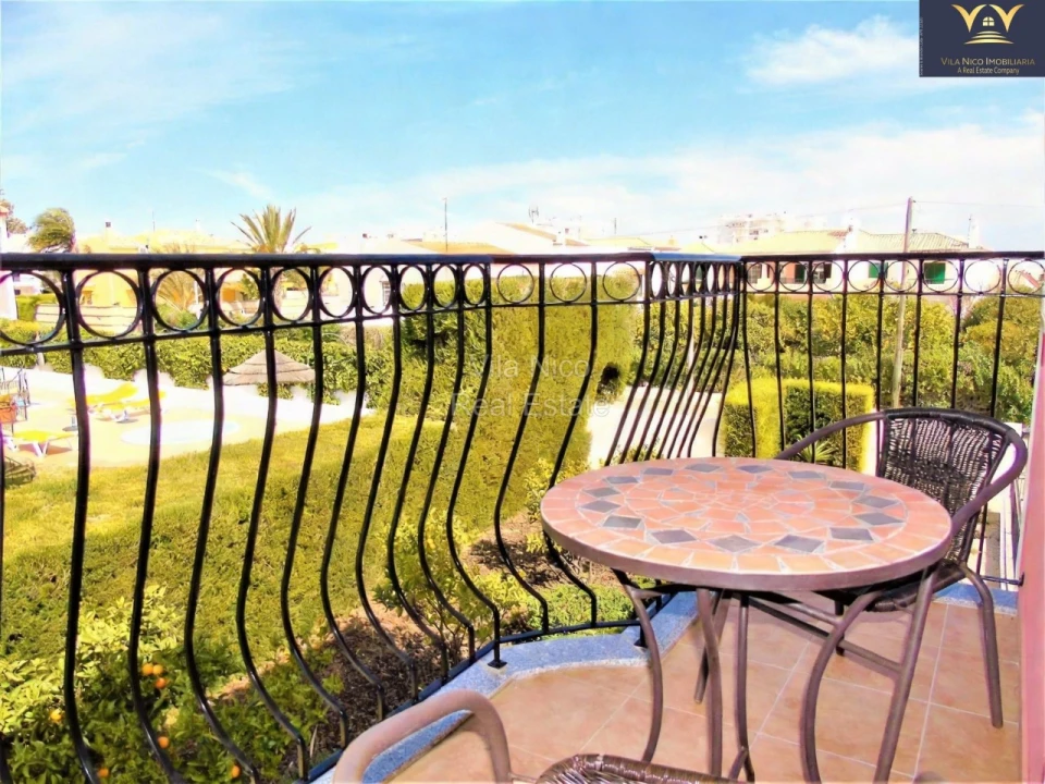 Moradia T25 para Venda em Lagos (São Sebastião e Santa Maria) Foto 29