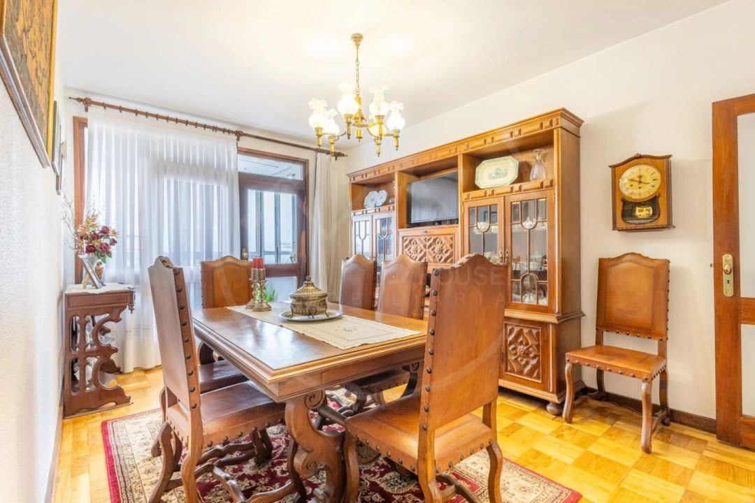 Apartamento T3 para Venda em Aldoar, Foz do Douro e Nevogilde Foto 5