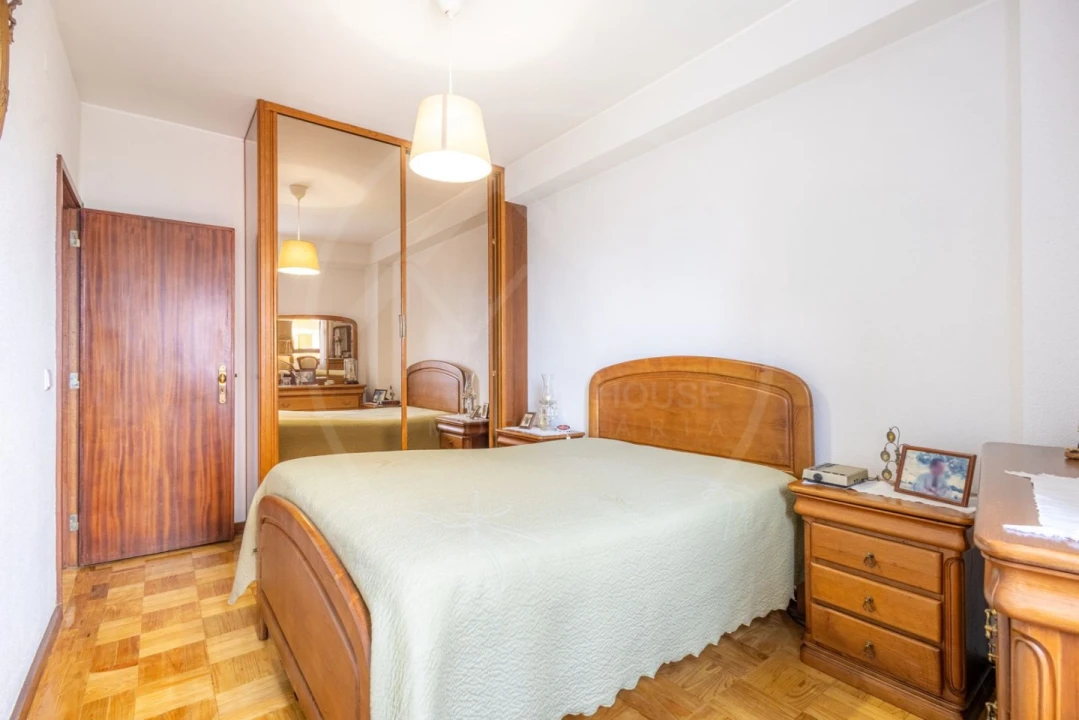 Apartamento T3 para Venda em Aldoar, Foz do Douro e Nevogilde Foto 12