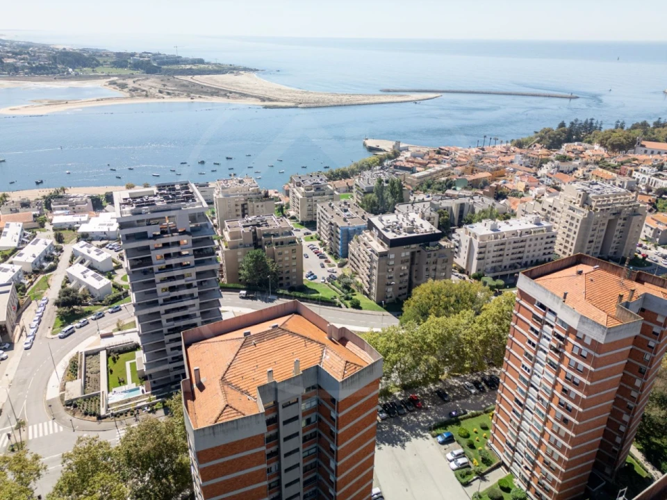 Apartamento T3 para Venda em Aldoar, Foz do Douro e Nevogilde Foto 2