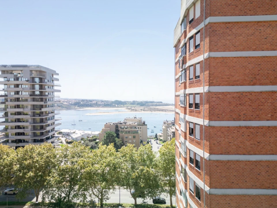 Apartamento T3 para Venda em Aldoar, Foz do Douro e Nevogilde Foto 18