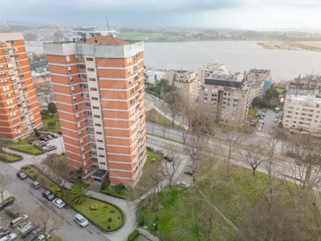 Apartamento T3 para Venda em Aldoar, Foz do Douro e Nevogilde