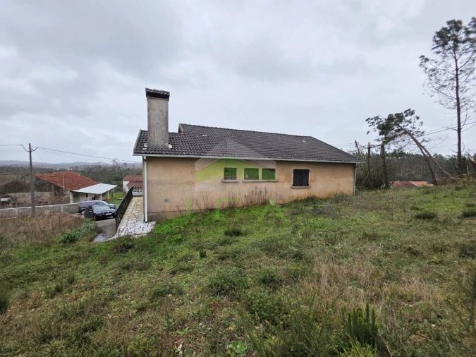 Moradia T3 para Venda em Santa Catarina da Serra e Chainça Foto 17