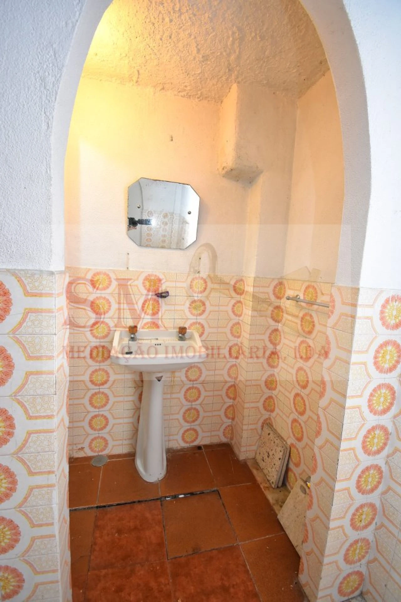 Garagem para Venda em Amora Foto 8