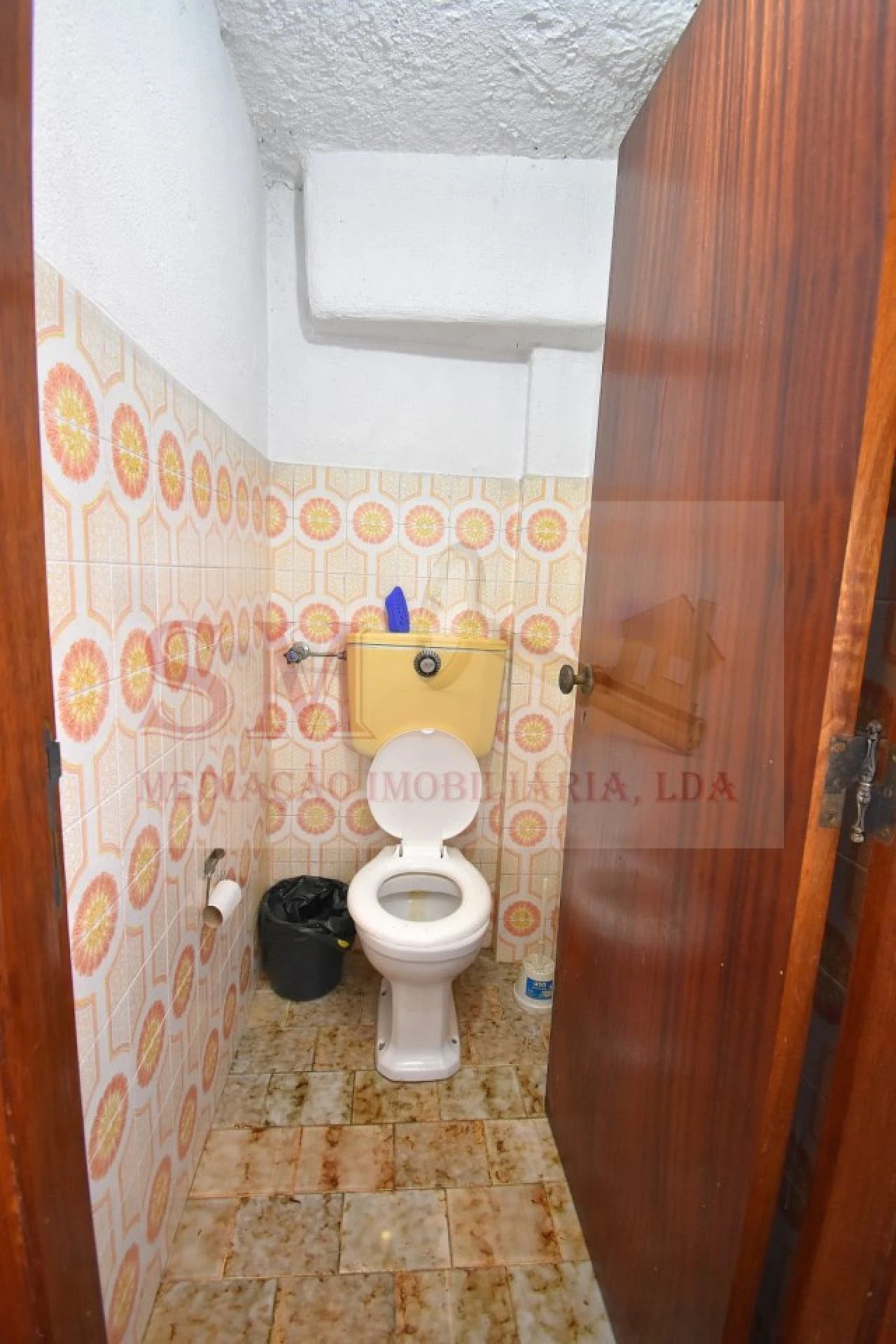 Garagem para Venda em Amora Foto 9