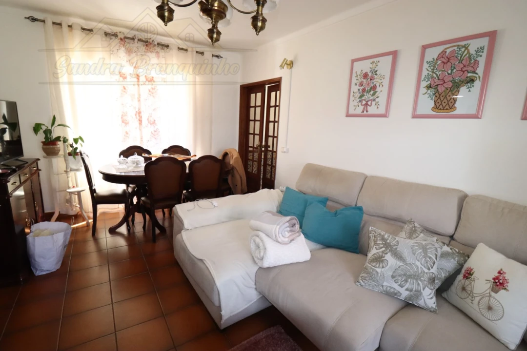 Moradia T3 para Venda em Carregado e Cadafais Foto 17