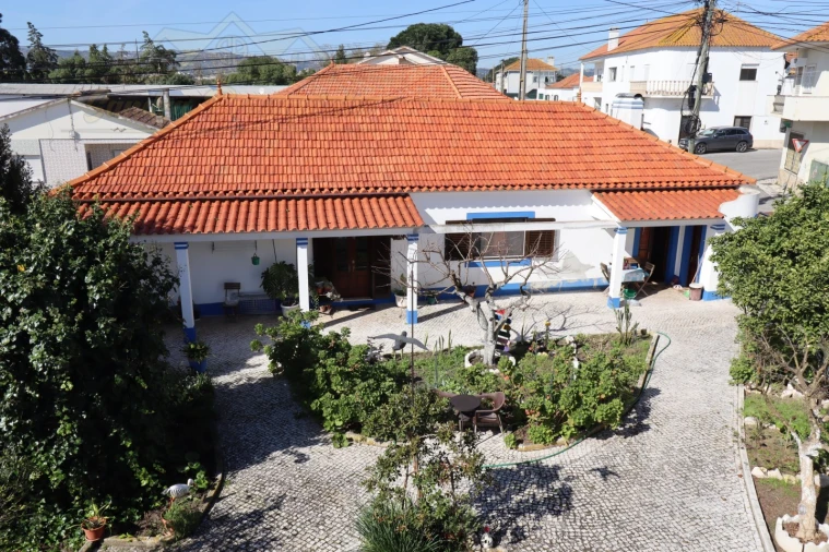 Moradia T3 para Venda em Carregado e Cadafais Foto 56