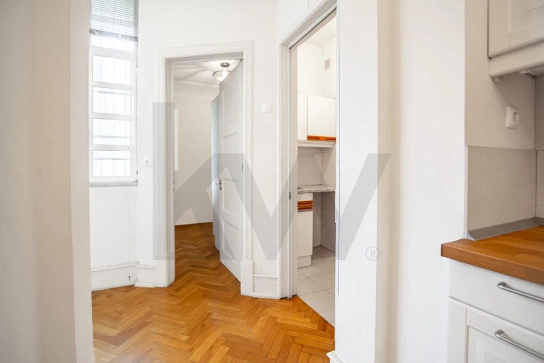 Apartamento T4 para Venda em Campo de Ourique Foto 11