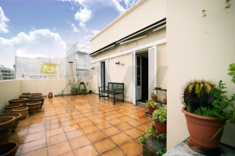 Apartamento T4 para Venda em Campo de Ourique Foto 16