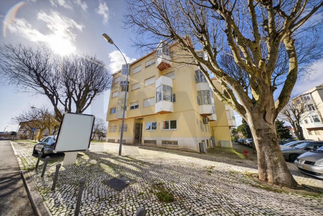 Apartamento T3 para Venda em Oeiras e São Julião da Barra, Paço de Arcos e Caxias Foto 30