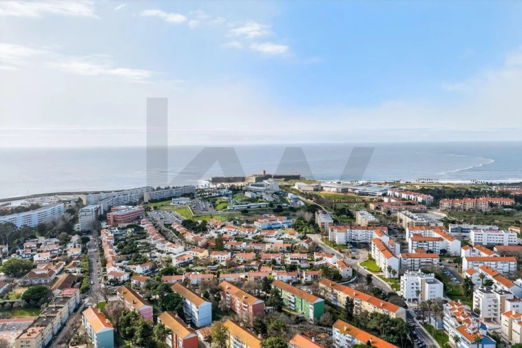 Apartamento T3 para Venda em Oeiras e São Julião da Barra, Paço de Arcos e Caxias Foto 37