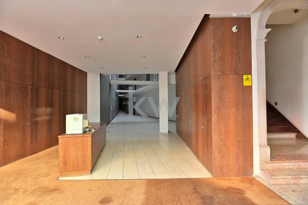 Apartamento T3 para Venda em Misericórdia Foto 32