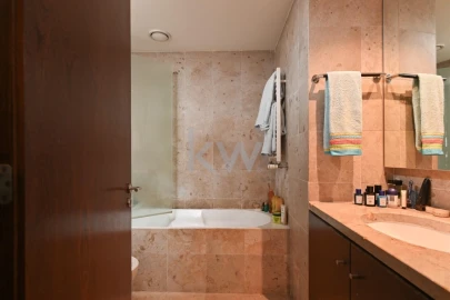 Apartamento T3 para Venda em Misericórdia
