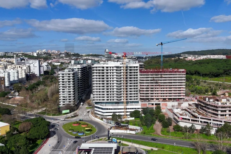 Apartamento T3 para Venda em Algés, Linda-A-Velha e Cruz Quebrada-Dafundo Foto 18