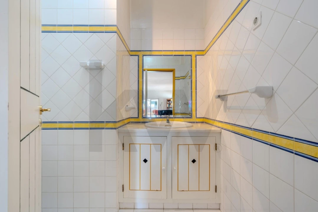 Moradia T9 para Venda em Salvaterra de Magos e Foros de Salvaterra Foto 27