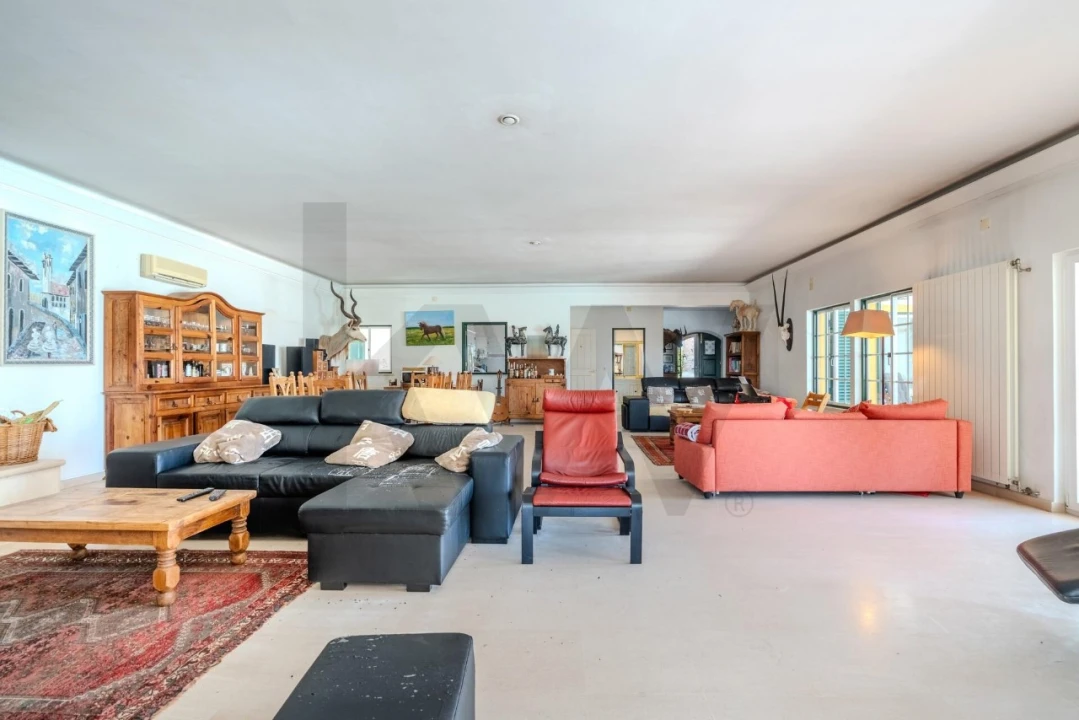 Moradia T9 para Venda em Salvaterra de Magos e Foros de Salvaterra Foto 11