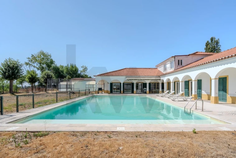 Moradia T9 para Venda em Salvaterra de Magos e Foros de Salvaterra Foto 7