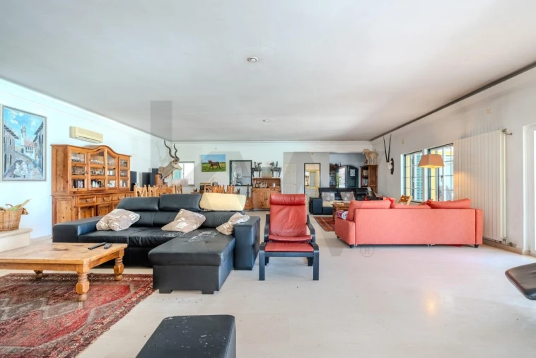 Moradia T9 para Venda em Salvaterra de Magos e Foros de Salvaterra Foto 11