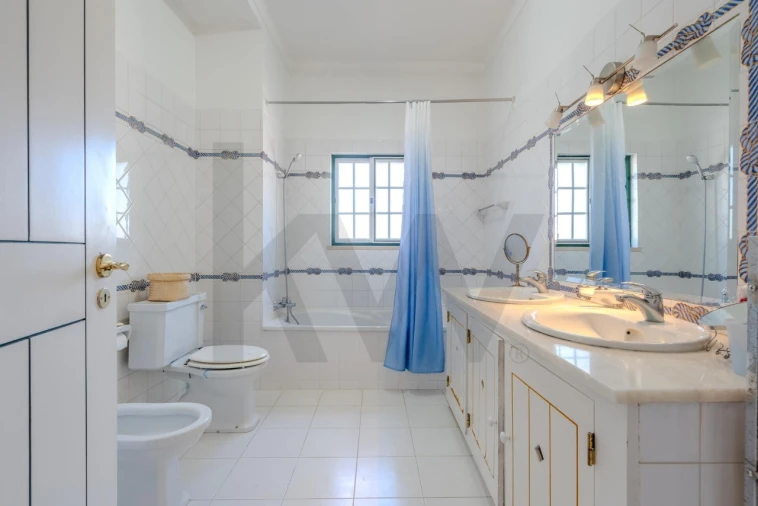 Moradia T9 para Venda em Salvaterra de Magos e Foros de Salvaterra Foto 31