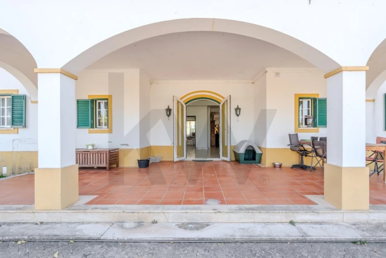 Moradia T9 para Venda em Salvaterra de Magos e Foros de Salvaterra Foto 8