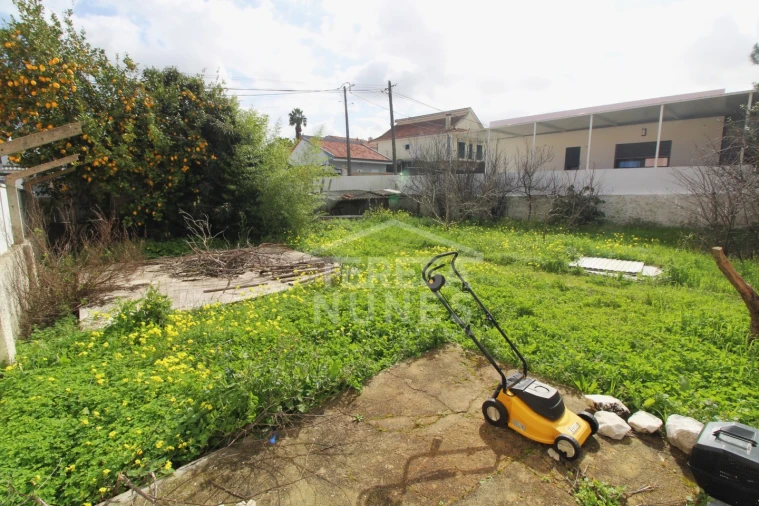 Terreno para Venda em Fernao Ferro Foto 2