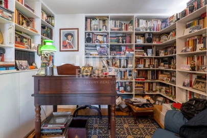 Apartamento T4 para Venda em Aldoar, Foz do Douro e Nevogilde