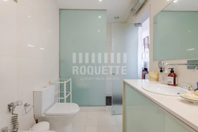 Apartamento T4 para Venda em Aldoar, Foz do Douro e Nevogilde
