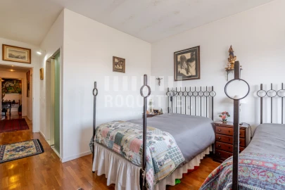 Apartamento T4 para Venda em Aldoar, Foz do Douro e Nevogilde