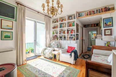 Apartamento T4 para Venda em Aldoar, Foz do Douro e Nevogilde