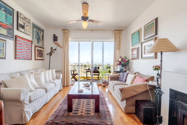 Apartamento T4 para Venda em Aldoar, Foz do Douro e Nevogilde