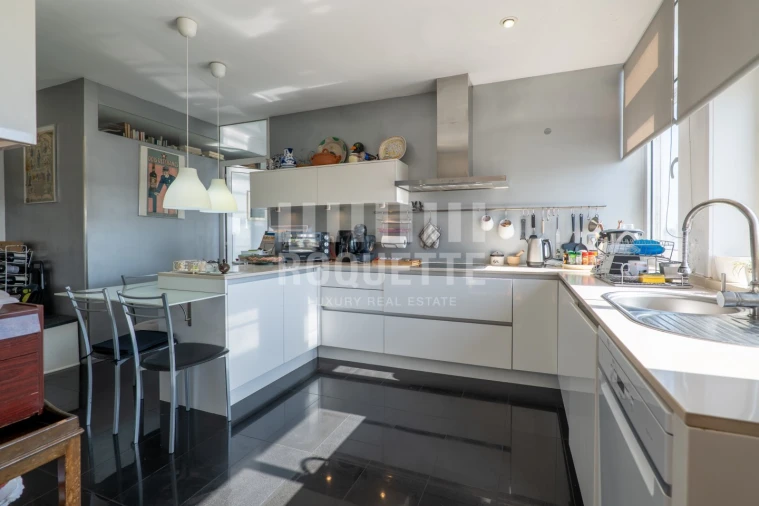 Apartamento T4 para Venda em Aldoar, Foz do Douro e Nevogilde Foto 39