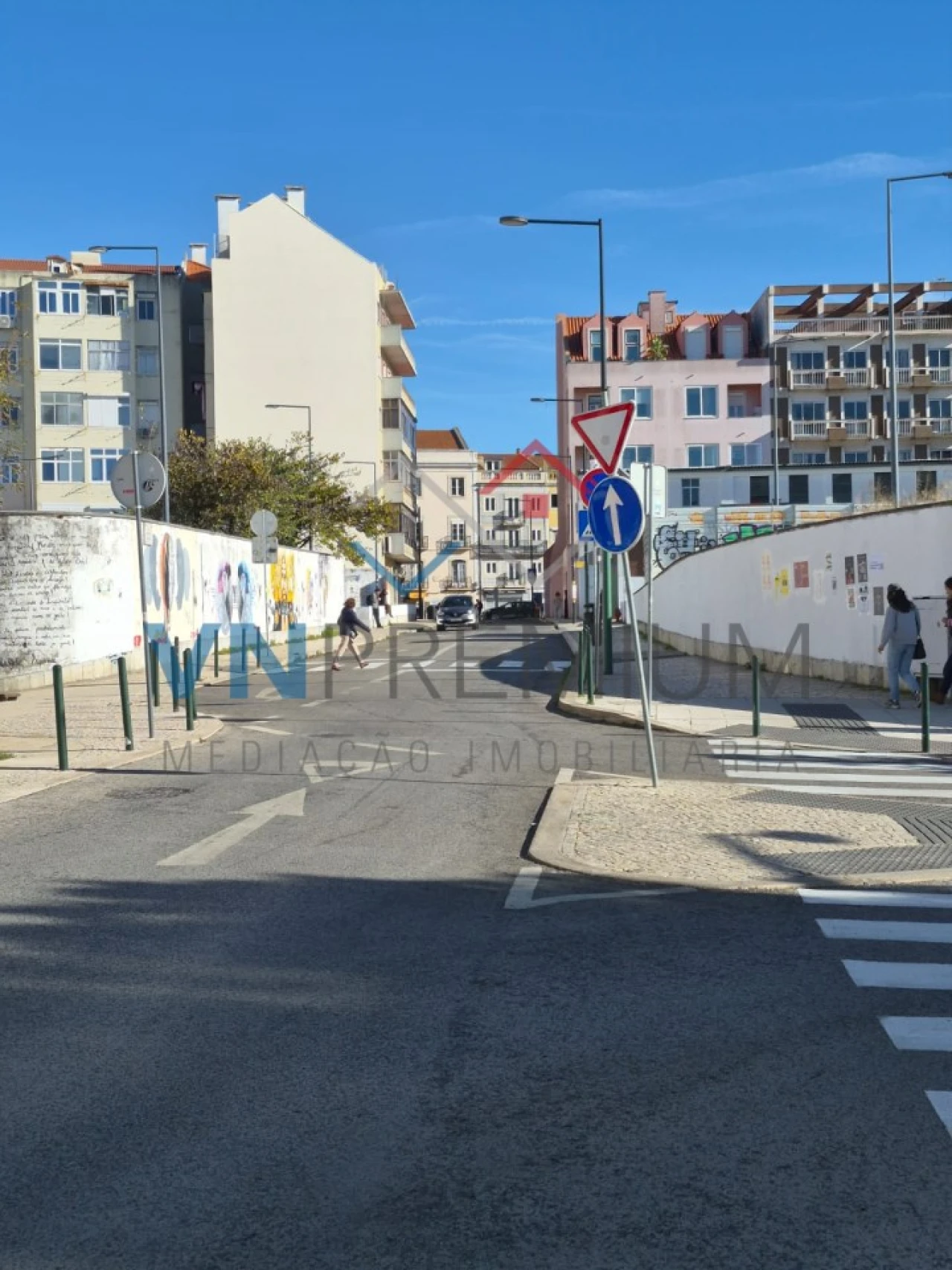 Apartamento T1 para Venda em São Vicente Foto 33