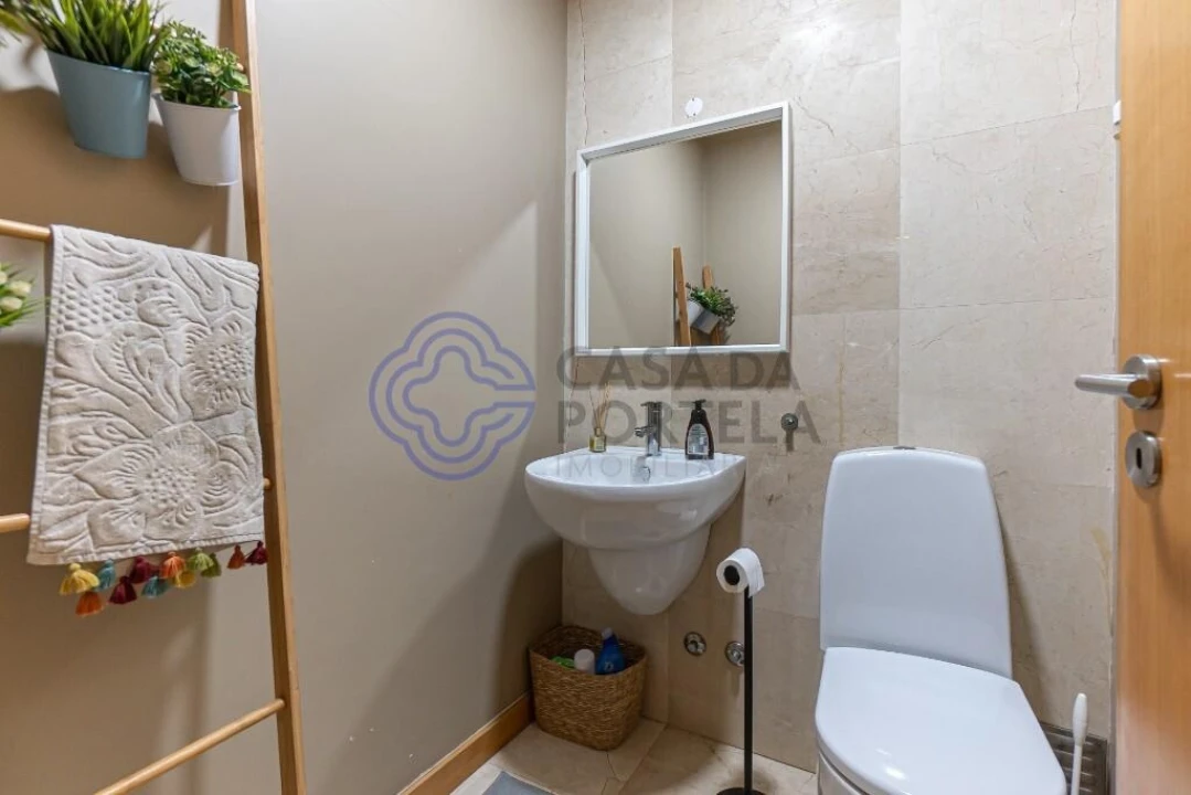 Moradia T4 para Venda em Perafita, Lavra e Santa Cruz do Bispo Foto 17