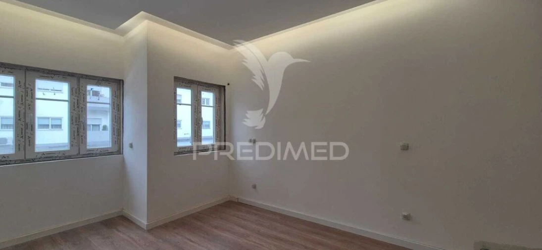 Apartamento T2 para Venda em Braga (Maximinos, Sé e Cividade) Foto 5