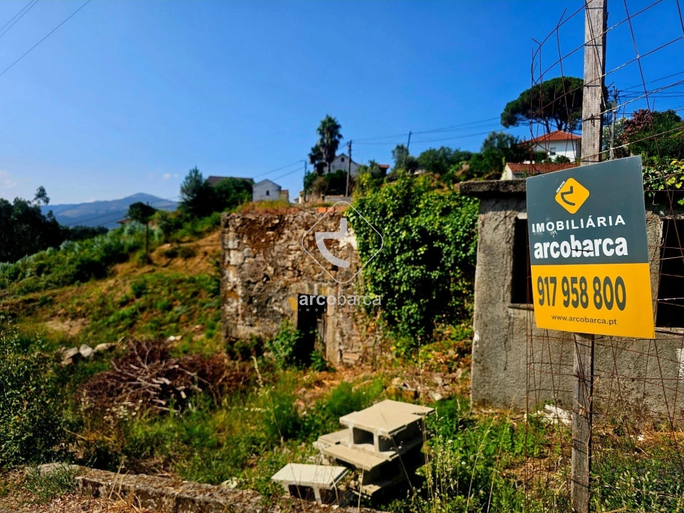 Moradia T3 para Venda em Arcozelo Foto 21