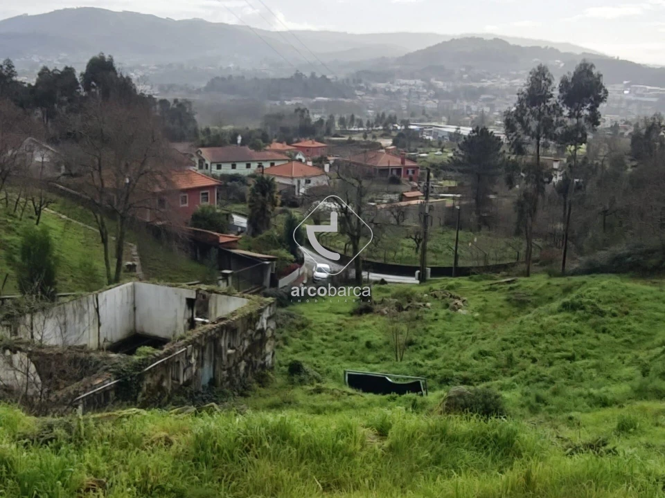 Moradia T2 para Venda em Arcozelo Foto 12