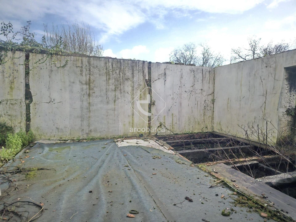 Moradia T2 para Venda em Arcozelo Foto 19