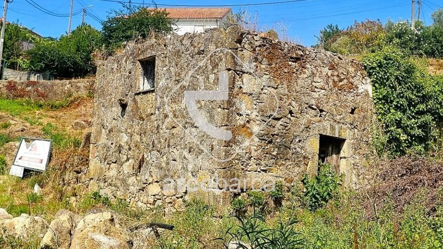 Moradia T3 para Venda em Arcozelo