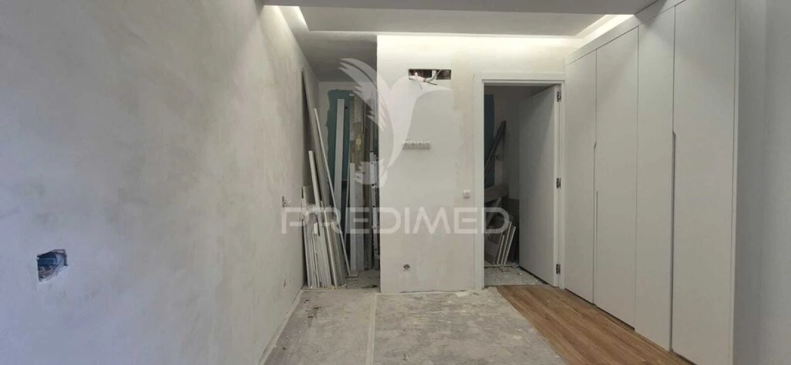 Apartamento T1 para Venda em Braga (Maximinos, Sé e Cividade) Foto 6